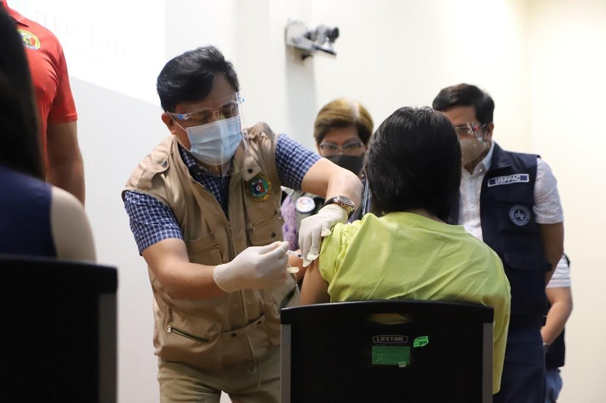 Philippines logs 196 new COVID-19 cases; active tally at 11,342 - Pinas Times