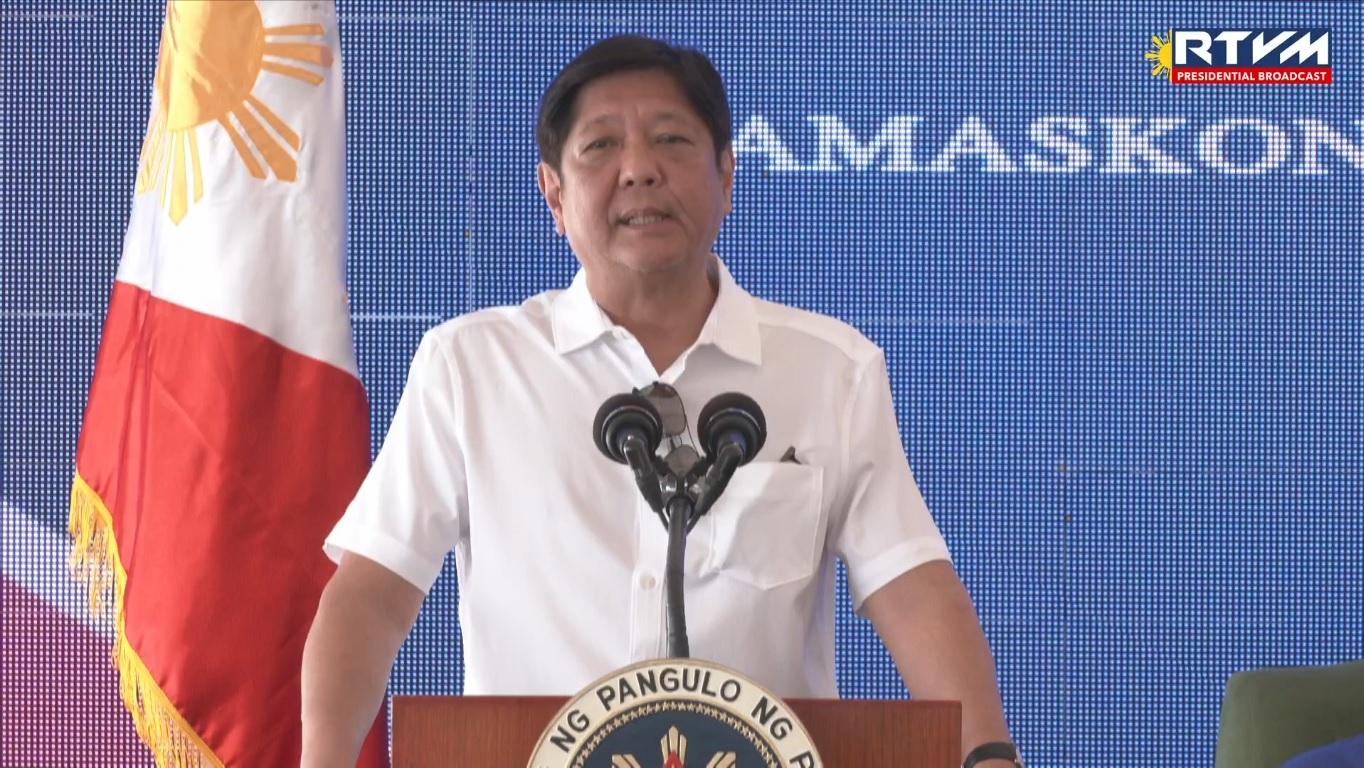 Marcos vows speedy distribution of land titles to farmer beneficiaries - Pinas Times