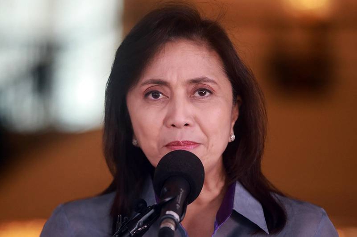 Robredo releases coffee table book - Pinas Times