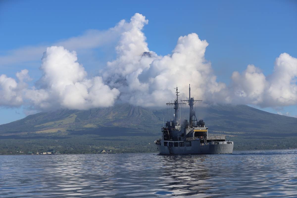 2,500-meter plumes seen from Mayon -- Phivolcs - Pinas Times