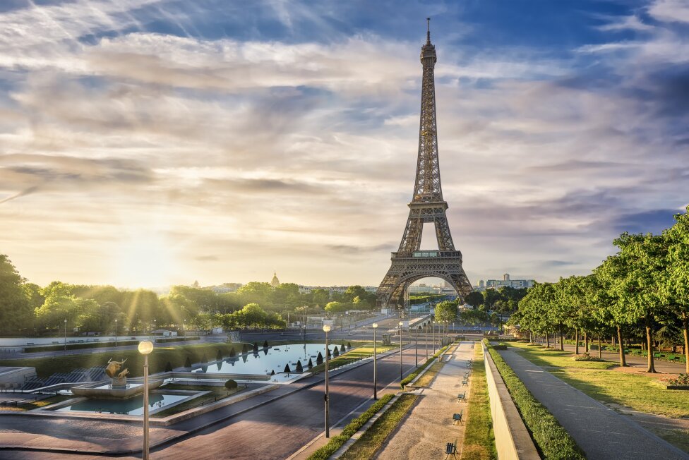 Top Reasons to Visit Paris: A City of Endless Wonders - Pinas Times