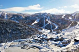 Why Filipinos Will Love This Snowy Japan Resort for Christmas - Pinas Times