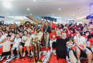 Malls Begin Christmas Season with Fun Events and Good Causes - Pinas Times